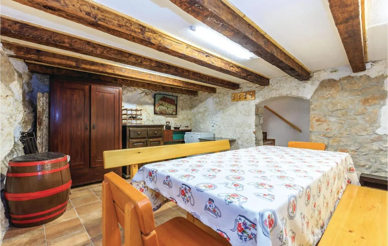 Feriehus Awesome Home In Novi Vinodolski With Kitchen Kroatien