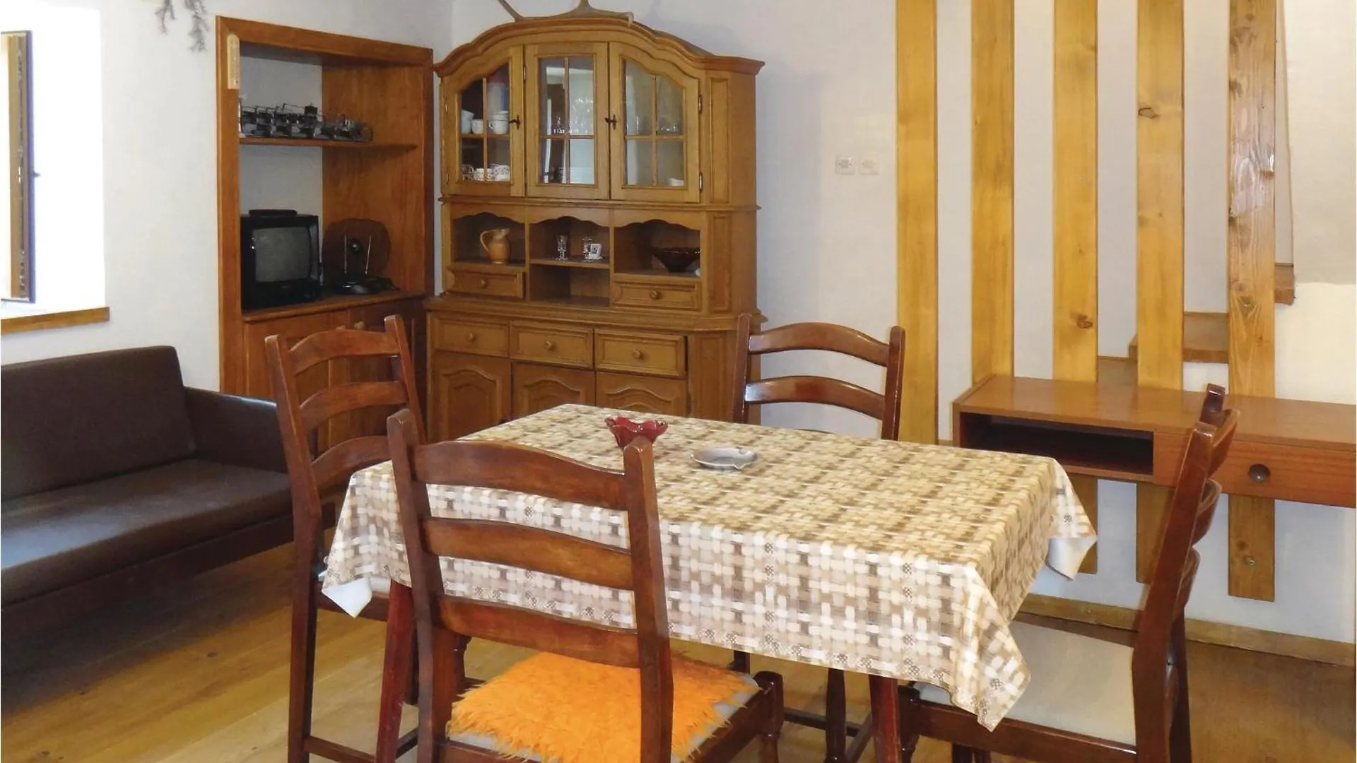 Feriehus Awesome Home In Novi Vinodolski With Kitchen Kroatien