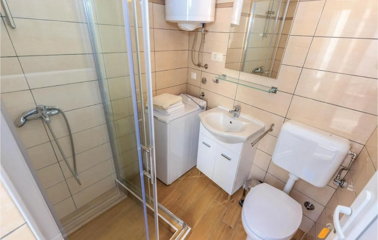 Awesome Home In Novi Vinodolski With Kitchen Holiday home